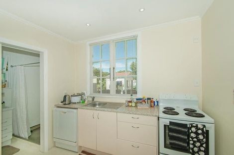 Photo of property in 24 Ludlam Crescent, Woburn, Lower Hutt, 5010