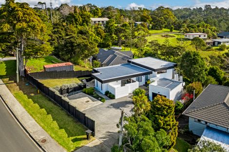 Photo of property in 54 The Avenue, Albany, Auckland, 0632