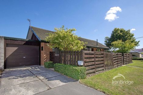 Photo of property in 21 Angela Street, Upper Riccarton, Christchurch, 8041