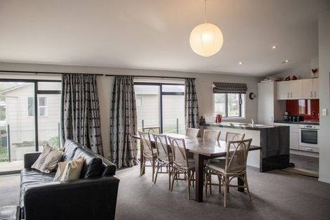 Photo of property in 21 Sunset Parade, Kai Iwi, Whanganui, 4574