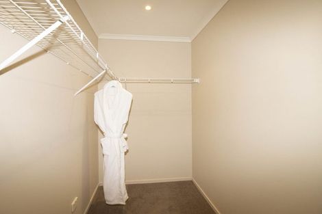 Photo of property in 28 Deller Drive, Carterton, 5713