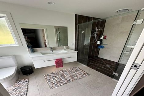 Photo of property in 12 Lochinvar Lane, Acacia Bay, Taupo, 3385