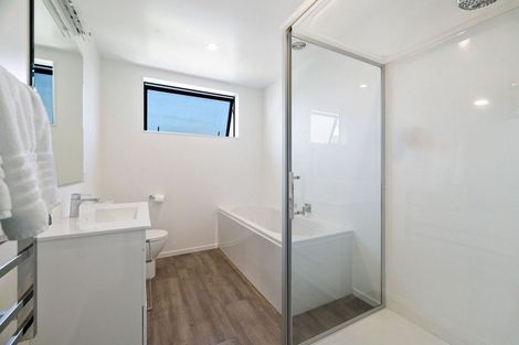 Photo of property in 54 Red Cottage Drive, Lake Hayes, Queenstown, 9304