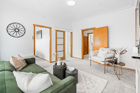 Photo of property in 57 Hargest Crescent, Saint Kilda, Dunedin, 9012