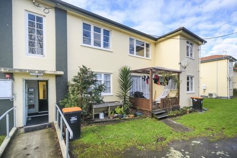 Photo of property in 16/288 College Street, West End, Palmerston North, 4410