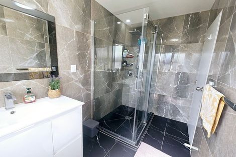 Photo of property in 3/331 Massey Road, Mangere East, Auckland, 2024