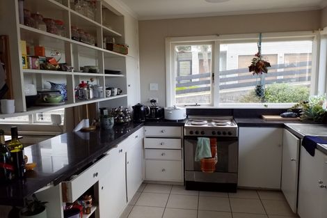 Photo of property in 73 Mills Road, Brooklyn, Wellington, 6021