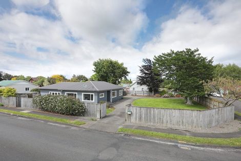 Photo of property in 11 Wilson Street, Bulls, 4818