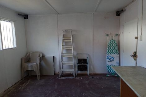 Photo of property in 52 Meadowood Drive, Unsworth Heights, Auckland, 0632