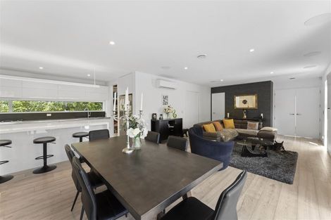 Photo of property in 2 Jacksons Road, Merivale, Christchurch, 8014