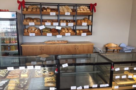 Photo of property in 8 Saint Thomas Avenue, Pyes Pa, Tauranga, 3112