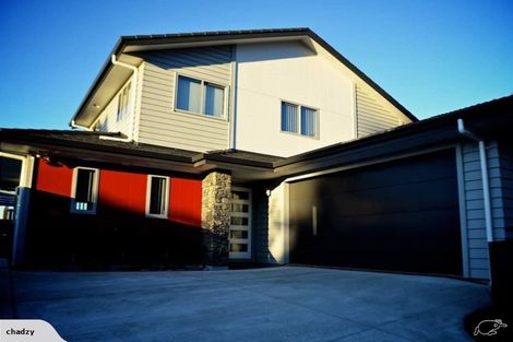 Photo of property in 108 Glanmire Road, Newlands, Wellington, 6037