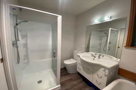 Photo of property in 21 Otakau Road, Milford, Auckland, 0620