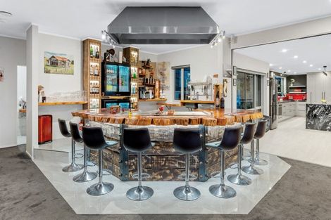 Photo of property in 189 Point View Drive, East Tamaki Heights, Auckland, 2016