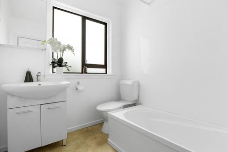 Photo of property in 1/40 Grimseys Road, Redwood, Christchurch, 8051