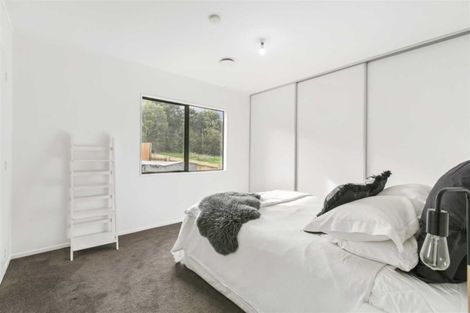 Photo of property in 1/95 Hobsonville Road, West Harbour, Auckland, 0618