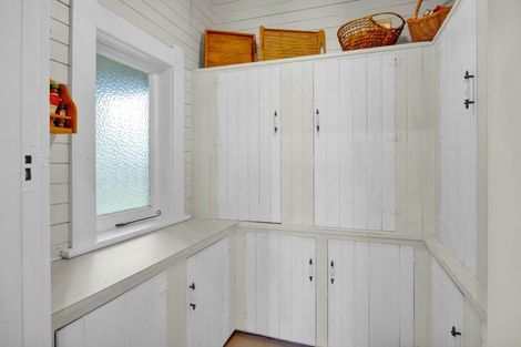 Photo of property in 8 Lincoln Street, Patea, 4520