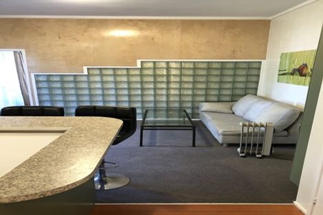 Photo of property in 45 Ravenwood Drive, Forrest Hill, Auckland, 0620