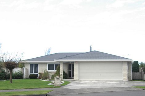 Photo of property in 24 Hyatt Grove, Greenmeadows, Napier, 4112