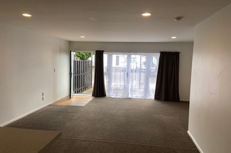 Photo of property in 93k Mays Road, Onehunga, Auckland, 1061