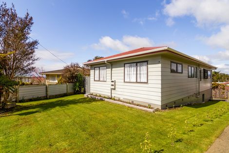 Photo of property in 3a Hawk Place, Selwyn Heights, Rotorua, 3015