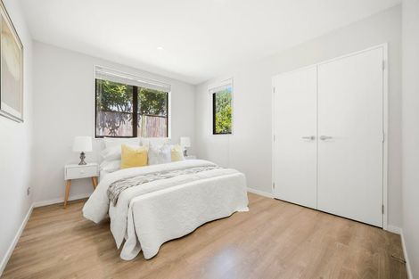 Photo of property in 132a Lynwood Road, New Lynn, Auckland, 0600