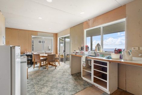 Photo of property in 417 Onemana Drive, Onemana, Whangamata, 3691