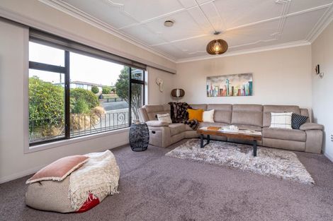 Photo of property in 6 Essex Street, Balclutha, 9230