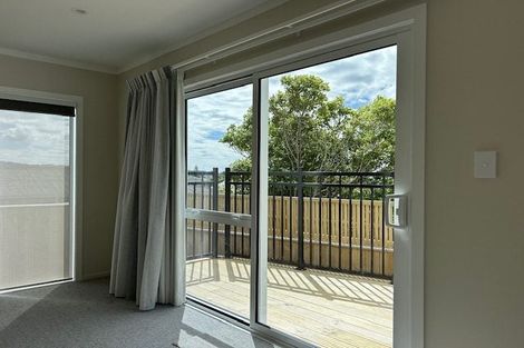 Photo of property in 77a Arahura Crescent, Waitangirua, Porirua, 5024