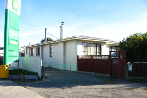Photo of property in 9 Railway Esplanade, East Gore, Gore, 9710