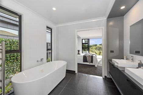 Photo of property in 56 Helen June Avenue, Flagstaff, Hamilton, 3210