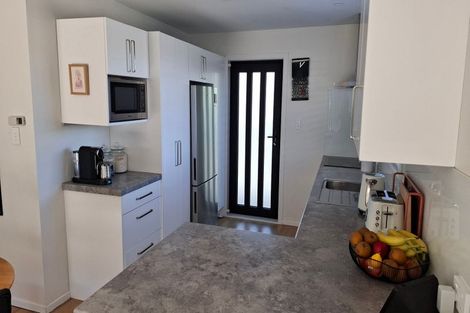 Photo of property in 1/127 Mackenzie Avenue, Woolston, Christchurch, 8023
