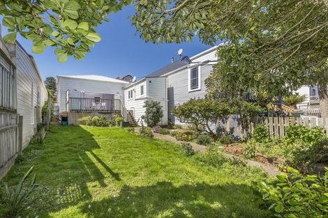 Photo of property in 10 Hiropi Street, Newtown, Wellington, 6021