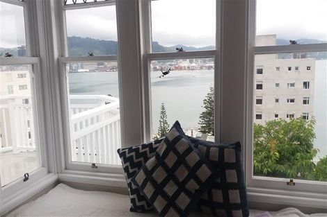 Photo of property in 6 Baring Street, Oriental Bay, Wellington, 6011