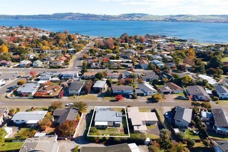 Photo of property in 6 Regents Grove, Richmond Heights, Taupo, 3330