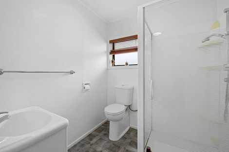 Photo of property in 230 Mangorei Road, Merrilands, New Plymouth, 4312