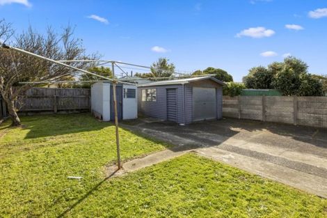 Photo of property in 15 Collins Street, Petone, Lower Hutt, 5012