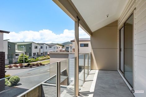 Photo of property in 14 Latimer Way, Petone, Lower Hutt, 5012