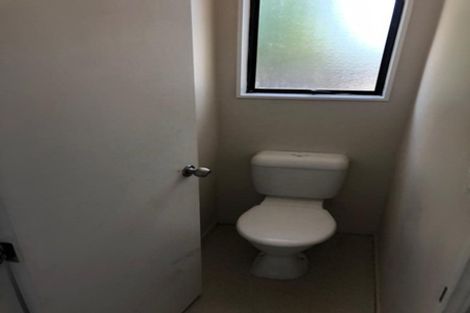 Photo of property in 2/32 Palmers Road, Clendon Park, Auckland, 2103