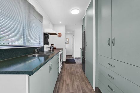 Photo of property in 5 Ngahere Street, Inglewood, 4330