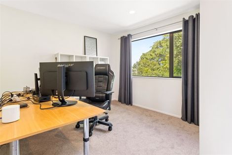 Photo of property in 14 Kotuku Street, Te Atatu Peninsula, Auckland, 0610