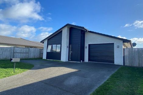 Photo of property in 8 Furlong Road, Papamoa, 3118