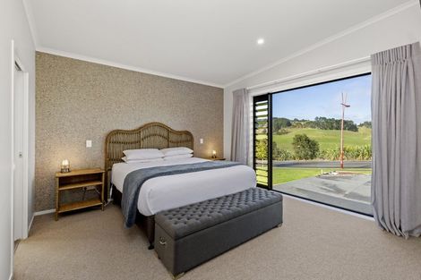 Photo of property in 14 Robertson Street, Raglan, 3225