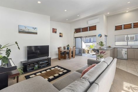 Photo of property in 42a Miro Street, Mount Maunganui, 3116
