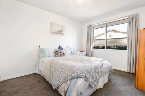 Photo of property in 5 Sayers Crescent, Ilam, Christchurch, 8041