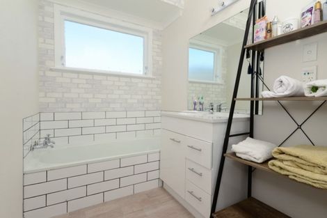 Photo of property in 58a Campbell Street, Leamington, Cambridge, 3432