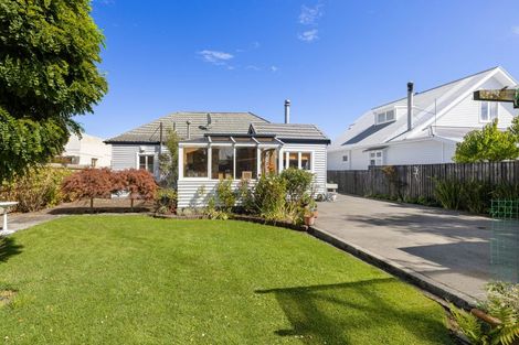 Photo of property in 112 Birdwood Avenue, Beckenham, Christchurch, 8023