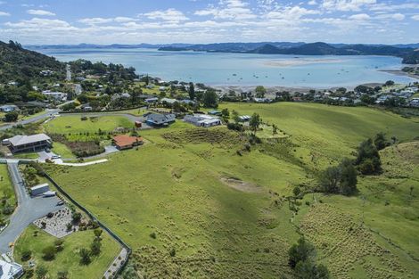 Photo of property in 2125 Whangarei Heads Road, Whangarei Heads, 0174