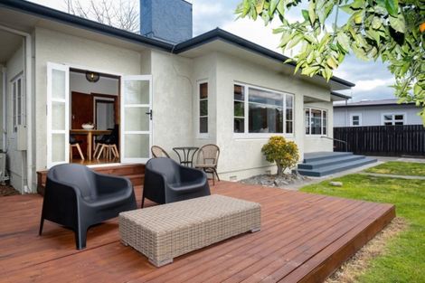 Photo of property in 44 Georges Drive, Napier South, Napier, 4110