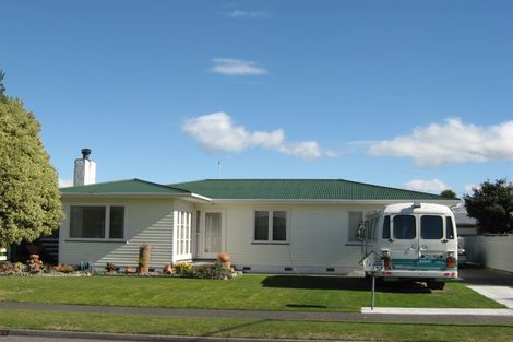 Photo of property in 14 Henley Crescent, Pirimai, Napier, 4112
